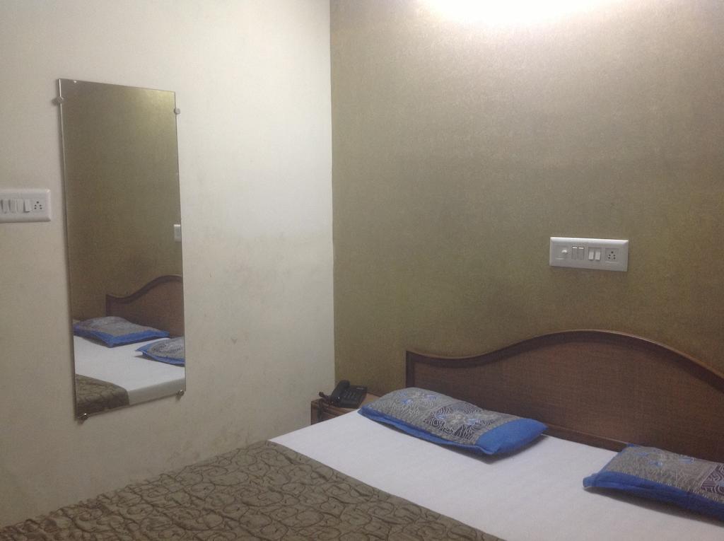 Hotel Kamal Kunj 斋浦尔 外观 照片